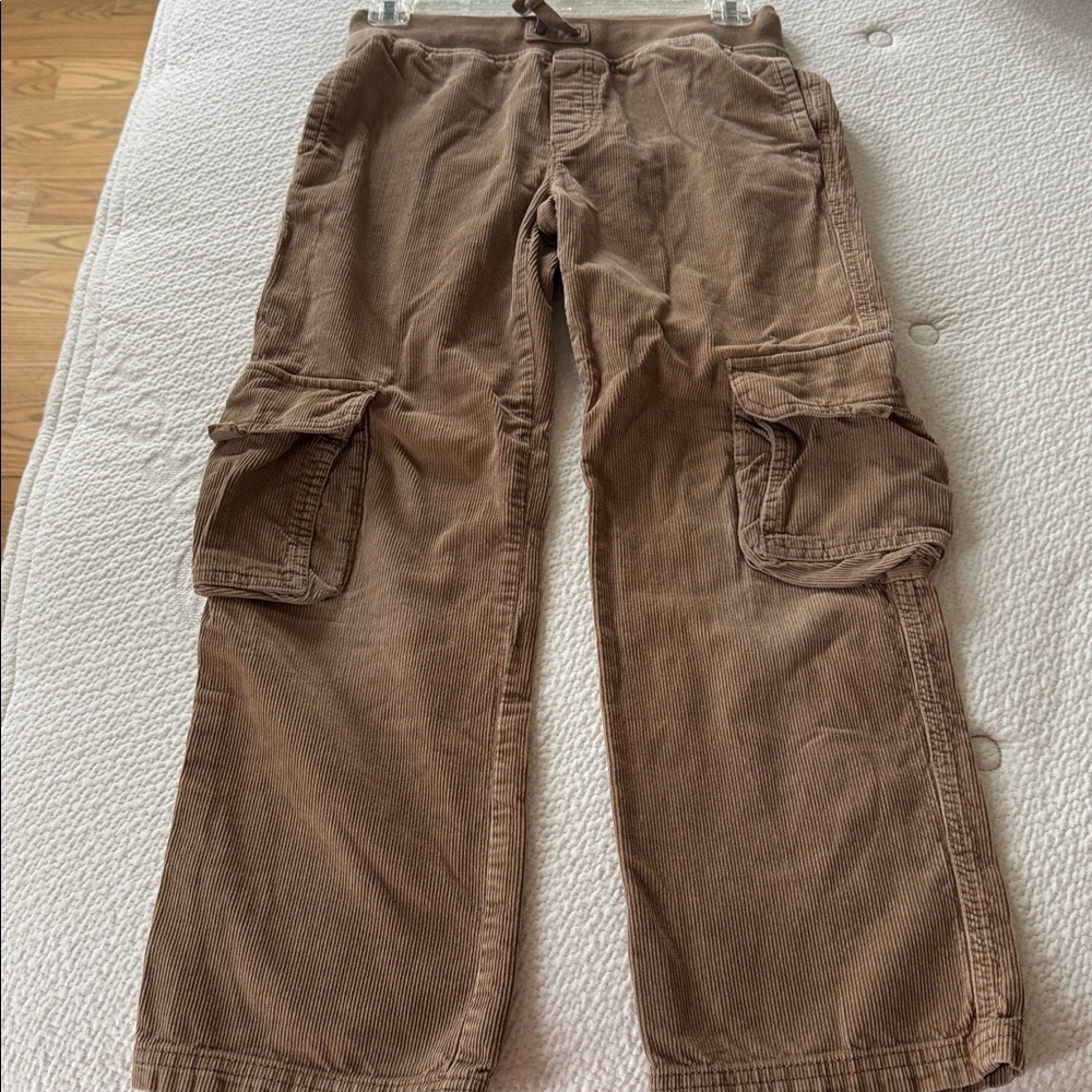 Gymboree Tan Cargo Pants for boys. Size 10, cotton, average condition